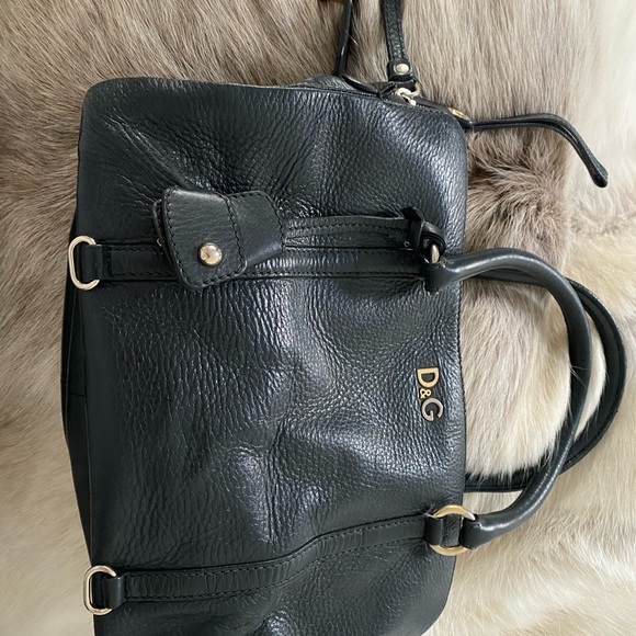 Dolce and Gabbana Lily Twist handbag genuine - Picture 2 of 4